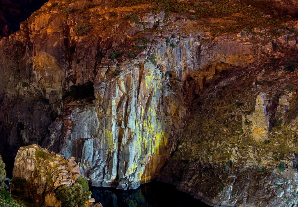 Hotel Parador Santa Catarina มีรันดา โด โดว์โร ภายนอก รูปภาพ
